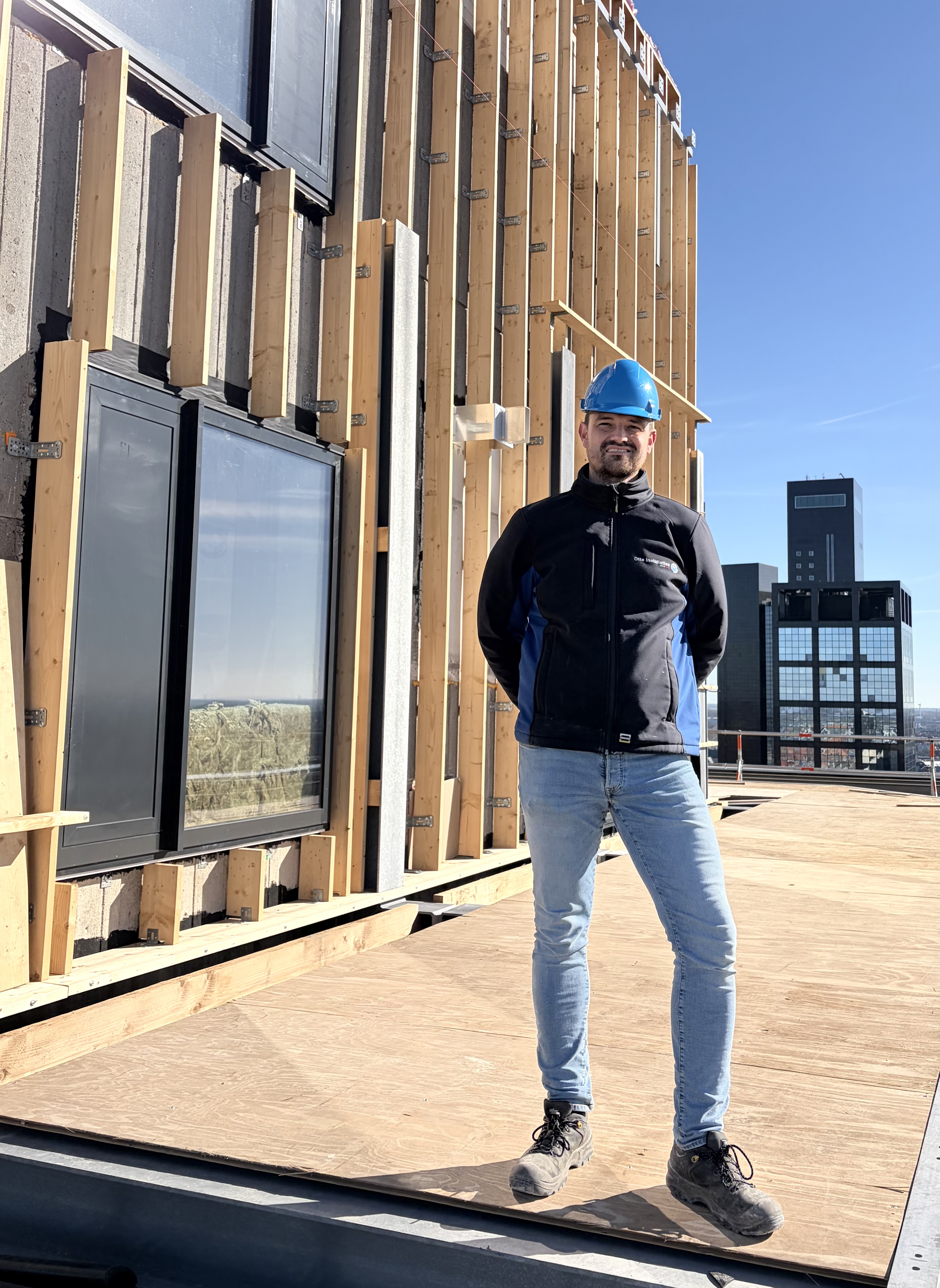 Hilbert   op dak bij penthouse